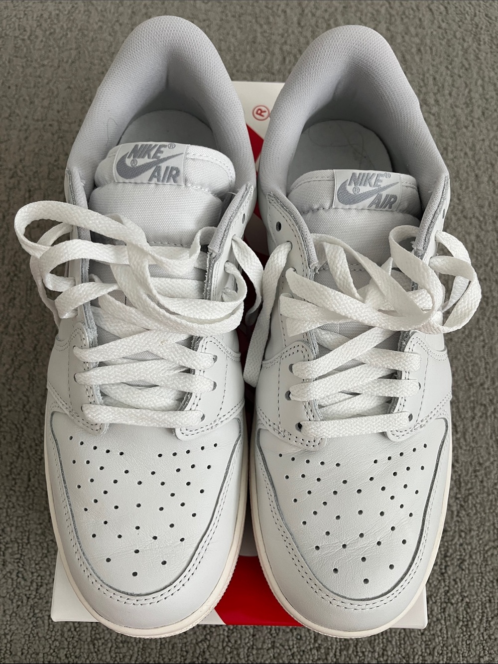 Men’s 10.5 Jordan 1 Retro Low 85 Nike neutral gray summit white Men's Sneakers